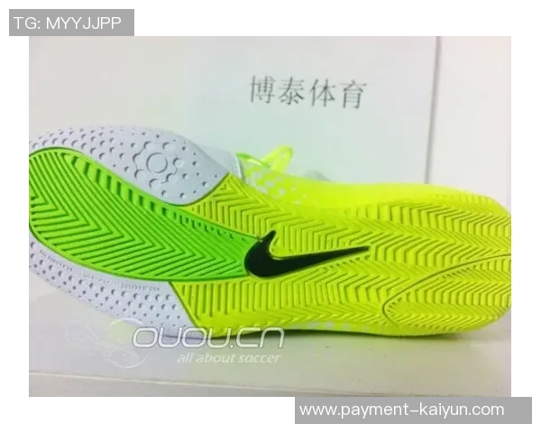 探索Nike新款足球鞋的创新科技与卓越性能助力球场表现提升